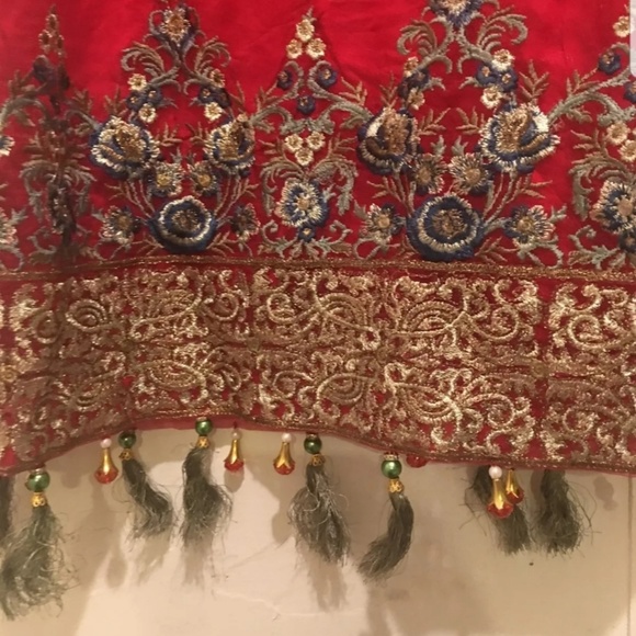 Pakistani 3 piece salwar kameez - Picture 3 of 4